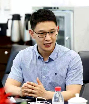 从冒泡汽水,到燃料电池——访能源与环境学院李桃教授